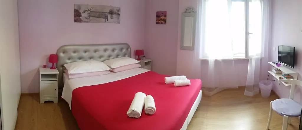 Holiday Home Roma 0*,